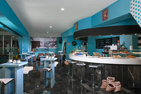 Cover image of a sample of the bar Coffee & Me Cover image of a sample of the bar Coffee & Me
