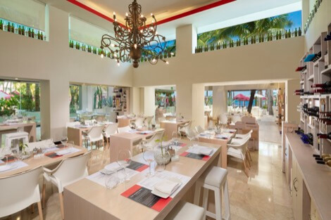 Cover image of a sample of the restaurant The white box Restaurant